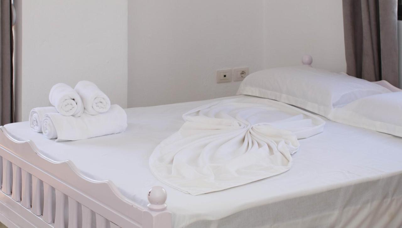 Bora Rooms Himare Luaran gambar