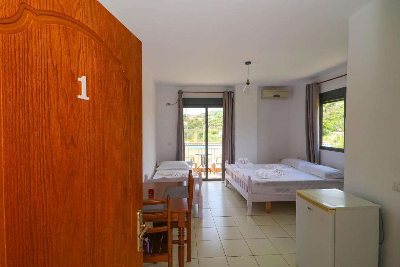 Bora Rooms Himare Luaran gambar