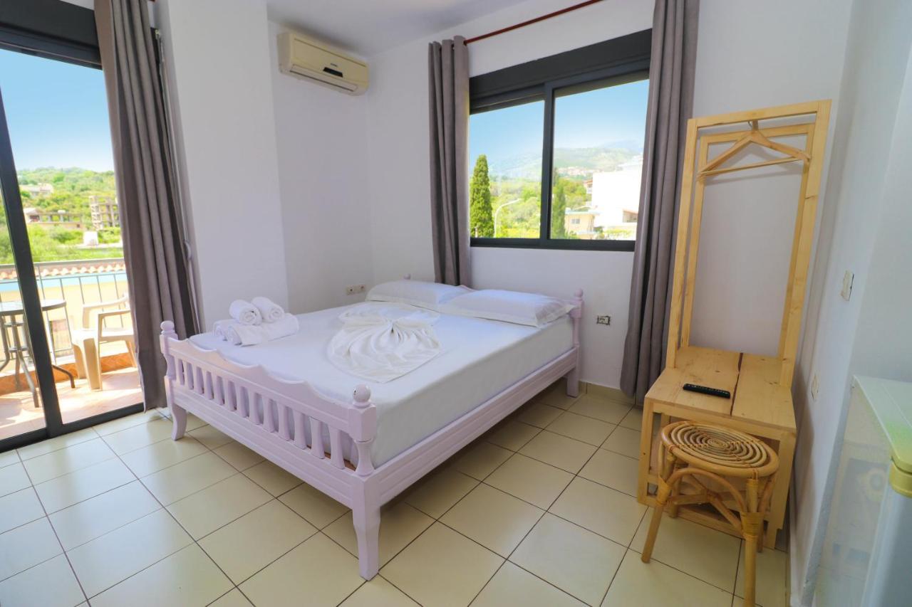 Bora Rooms Himare Luaran gambar