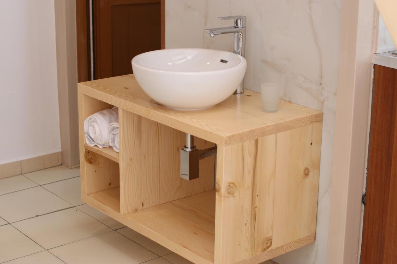 Bora Rooms Himare Luaran gambar