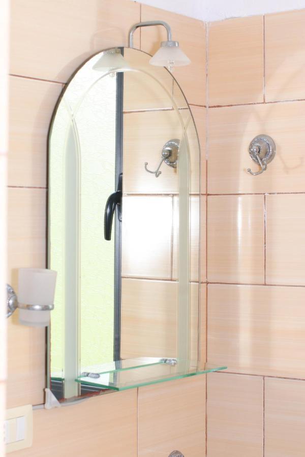 Bora Rooms Himare Luaran gambar