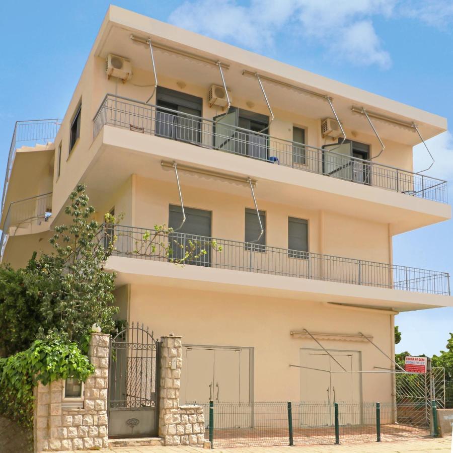 Bora Rooms Himare Luaran gambar