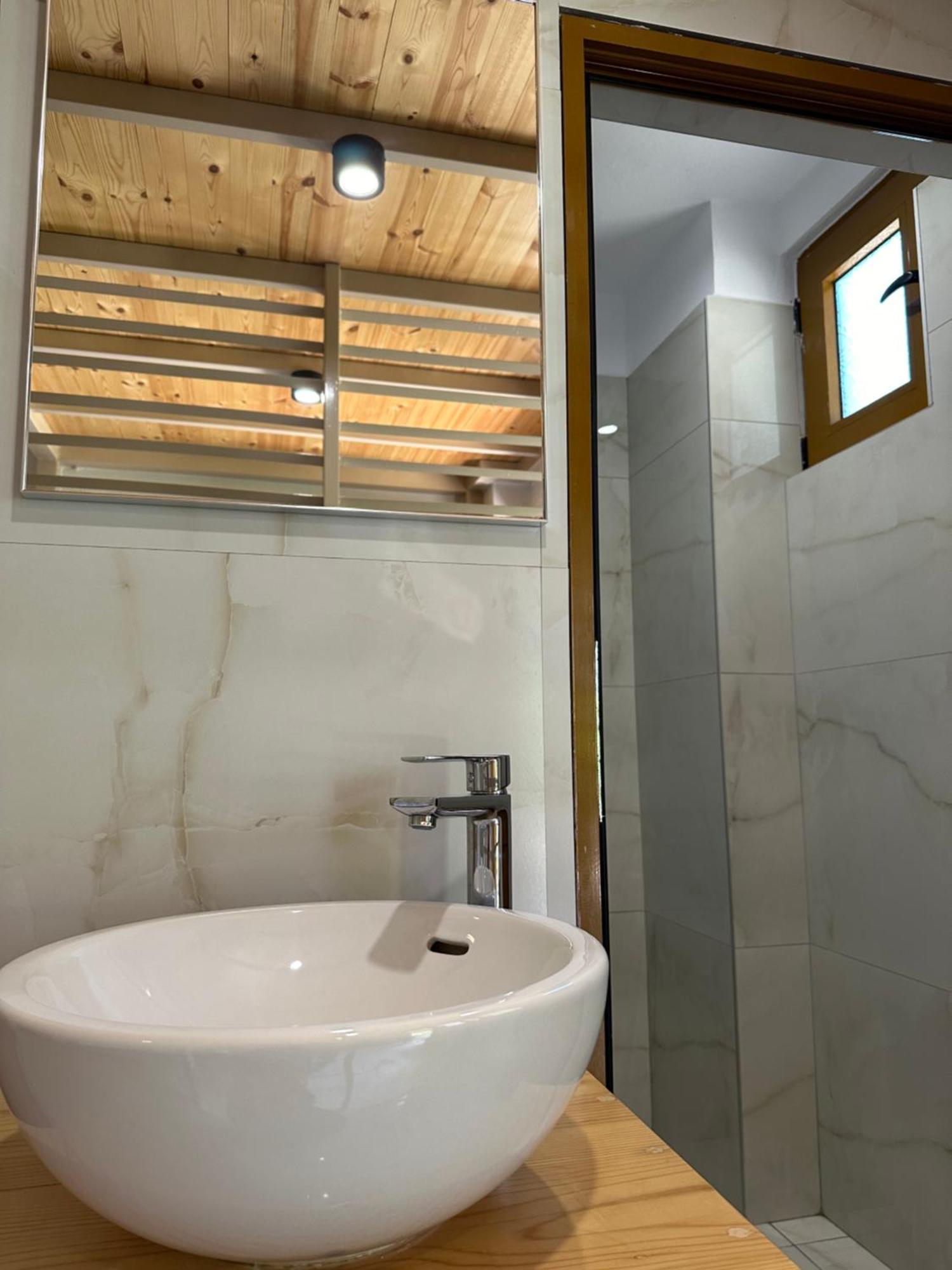 Bora Rooms Himare Luaran gambar