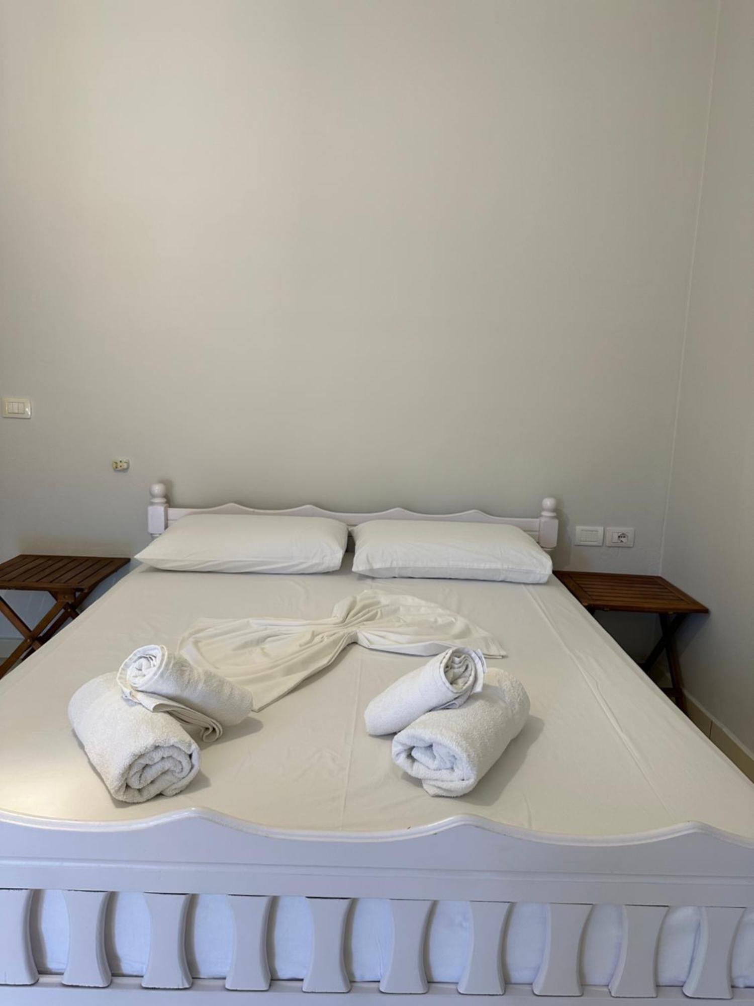 Bora Rooms Himare Luaran gambar