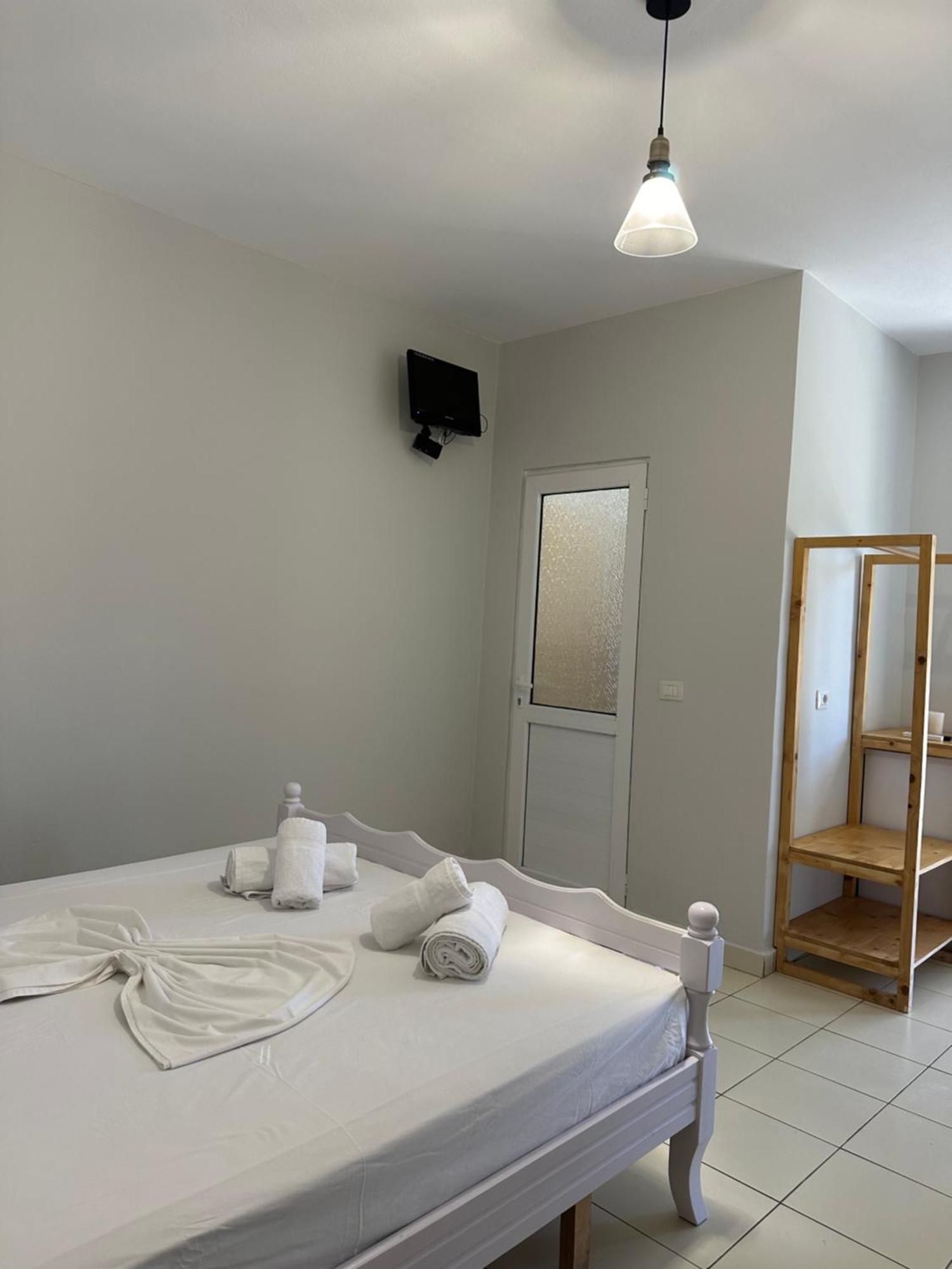 Bora Rooms Himare Luaran gambar