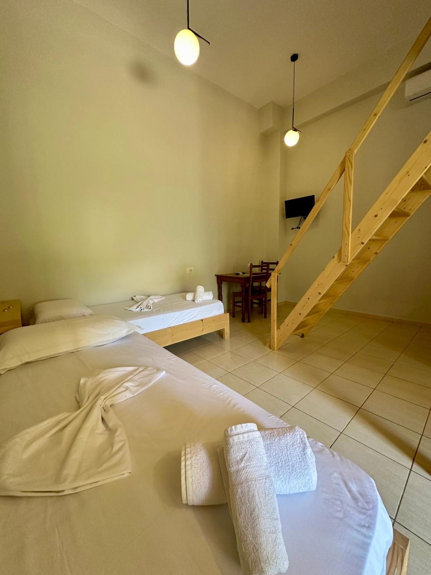 Bora Rooms Himare Luaran gambar